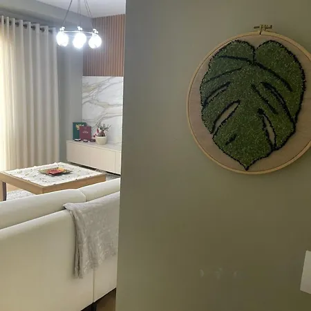 Garden Building Luxury Апартаменты Тирана