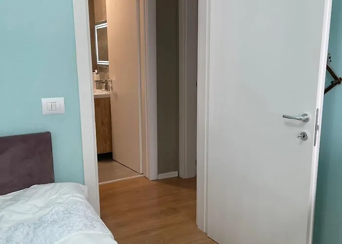 아파트 Garden Building Luxury 티라나