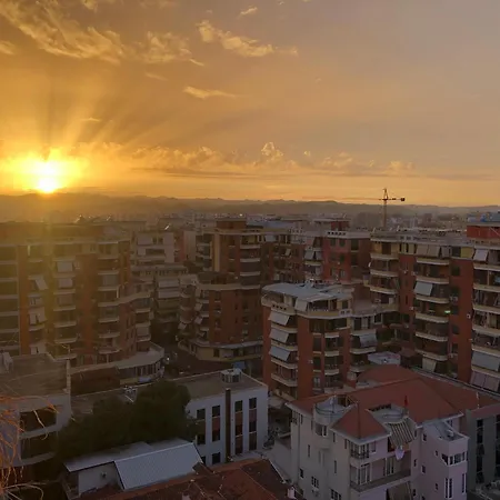 Apartamento Garden Building Luxury Tirana