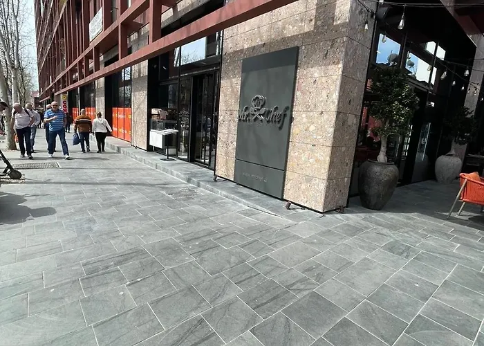 Garden Building Luxury Tirana